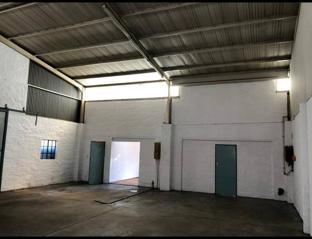 INDUSTRIAL PROPERTY TO RENT IN HENNOPSPARK